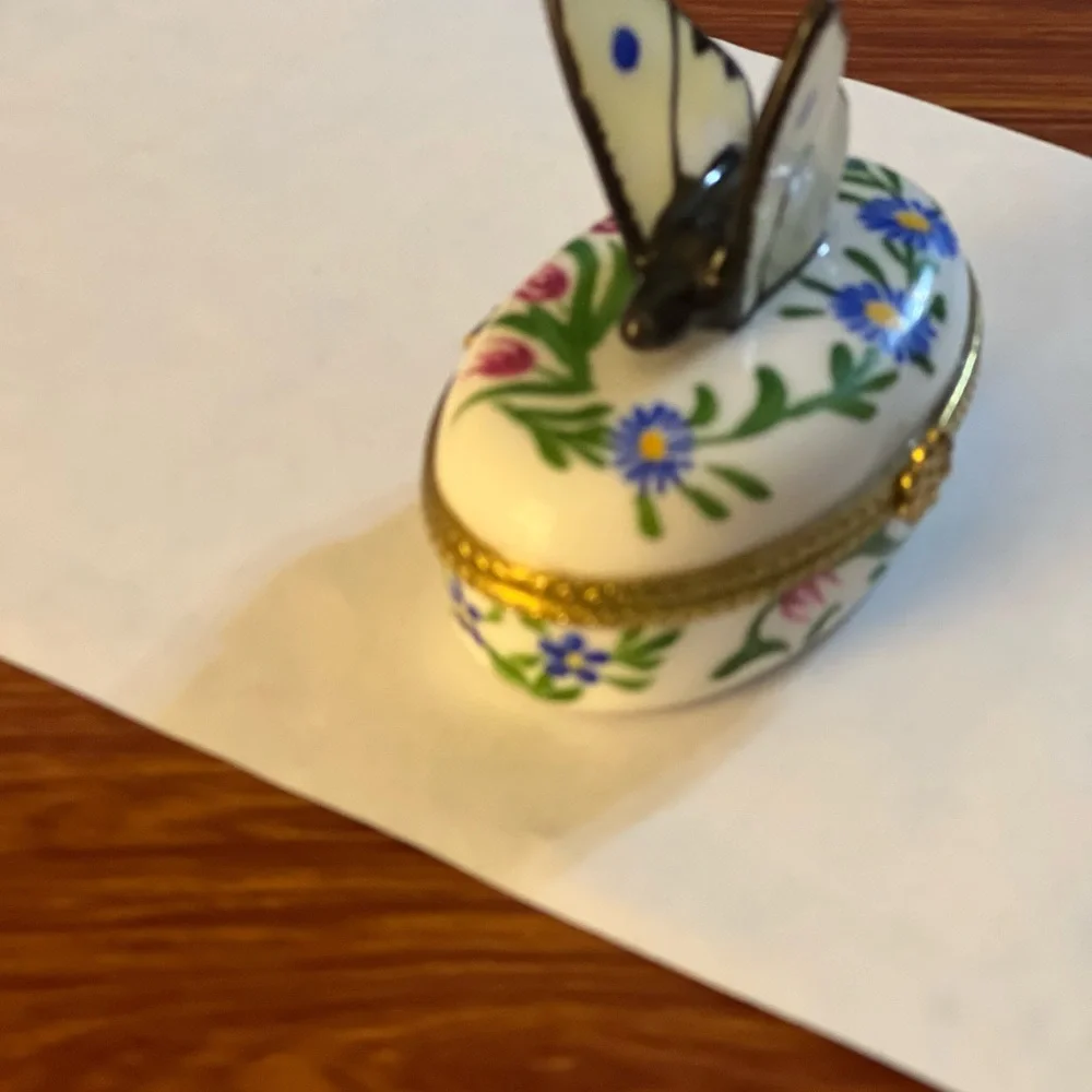 Royal Danube Trinket box #1886